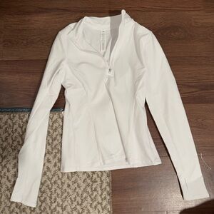 NWOT Alo Alosoft 1/2 Zip Pullover